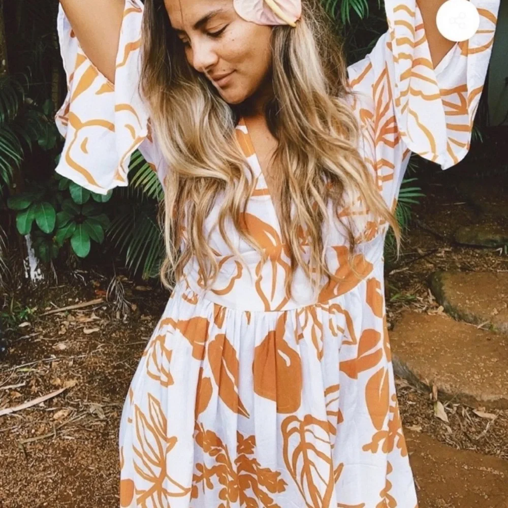 Gillia Handmade Botanical Floral Dress - Picture 3 of 6